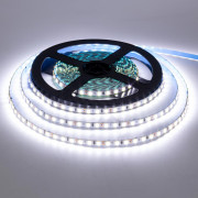 Светодиодная лента 5mm холодная белая 12V AVT smd2835 120LED/м IP20 Светодиодная лента 5mm холодная белая 12V AVT smd2835 120LED/м IP20